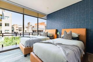 2 Condos in La Roma Parking, Perfect for Groups - 6