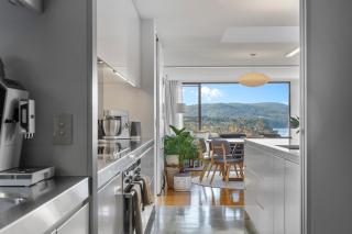 Suncoast Summer House - Stunning River Derwent Vista - 4
