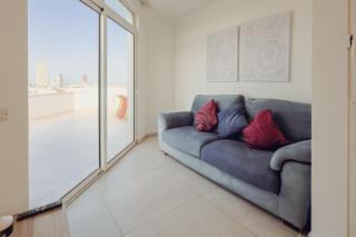 Modern 2BR Apartment Minutes from St. Julians - 7