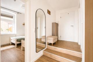 HAPPY PLACE - zentrales City Apartment mit Küche - modern, gemütlich, alles fußläufig - 1