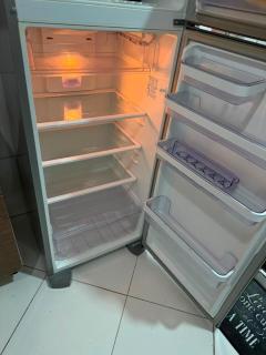 Apartamento espaçoso no bairro Recreio- 3 quartos - 4