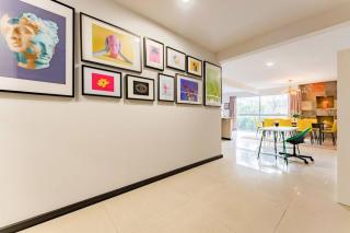 Stylish Roma Norte Condo with City Skyline Views - 3