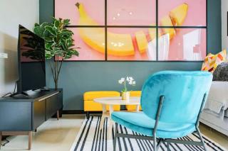 Stylish Roma Norte Condo with City Skyline Views - 1