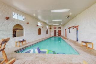 Heated Pool, Hot Tub, Sauna & Foosball Fun - 8