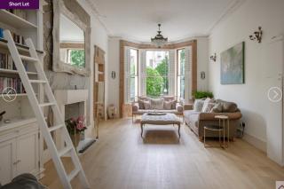 Notting Hill: Stunning, bright beautiful Flat. W10 - 0