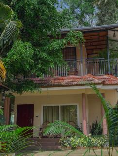 Fab Valley Home Stay - 9