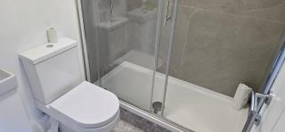 RentUnique Central Caledonian 1 bed with parking cosy retreat - 7