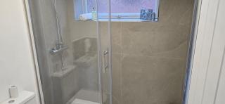 RentUnique Central Caledonian 1 bed with parking cosy retreat - 6
