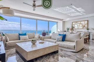 Beachview Luxury 3 BR Condo - Pools - Beach - 8