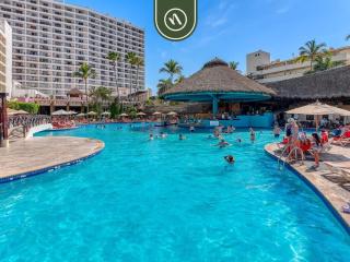Oceanview 1 BR Condo 3 Min Away to the Beach - 0