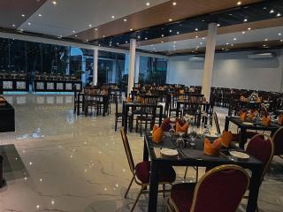 Acme Grand Hotel - 3