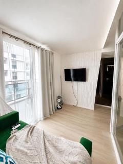 AMIRAH'S PLACE 1BEDROOM UNIt - 7
