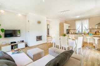 Villa Ladonja by Villa Plus - 7