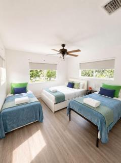 Modern Chic 2BR Retreat in Design District & Wynwood - 0