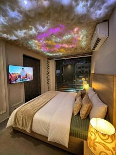 Rainbows Cloud apartment-Retreat the modern universal 1 BHK apartment - 3