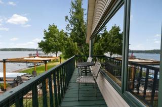 Diamond Lake Retreat w Private Beach and Dock - 6