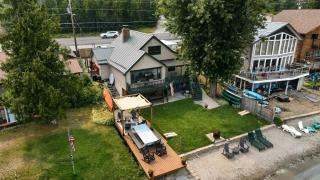 Diamond Lake Retreat w Private Beach and Dock - 9