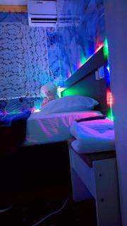 Blue Rest Room - 5