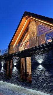 Black Villa Chalet - 0