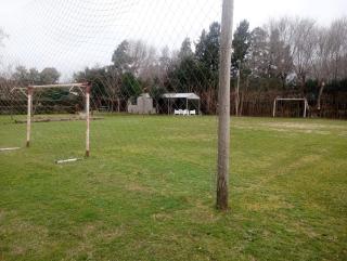 Cabañas de campo con pileta, cancha y quincho - 7