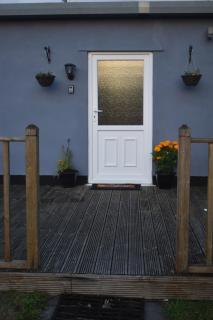 Snowdonia Riverside Cabin with Private River - 5