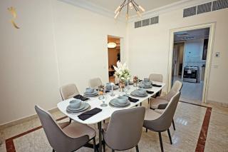 Elegant 3BR Corniche - Stunning Sea Views - 7