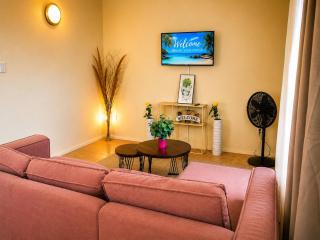 2-Bedroom Villa Near Beaches, Capital, Restaurants & Attractions - 0