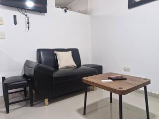 Home Gonzalez 603 WAIWA HOST - 1