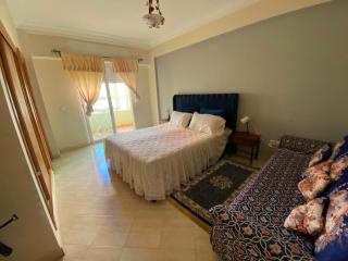 Spacious 2BR, 3-Bed Home with Pool in Gated Community - 1