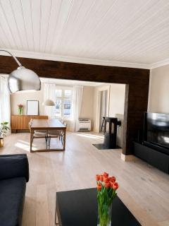 4-Bedroom Apartment - 0