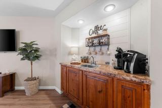 Lakefront Oasis at Pointe Royale - 1