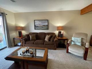 Paradise at the Pointe Walk In - 6