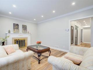 House in Pointe Claire - 5