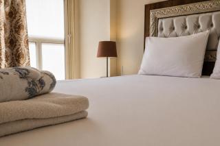Three-On Homes - Modern 3BR Apartment in Giza near the pyramids - 7