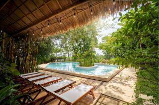 Charming Riverside Getaway, 10 min to Old Town - 2