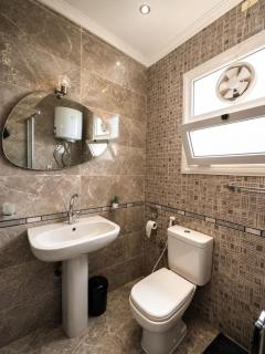 Bright 2-Bedroom Garden View Retreat in Madinaty, New Cairo, By Kemetland - 1