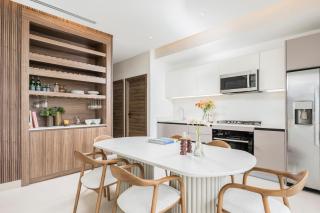 BlueMall Luxury Suites by Homeclub - 4