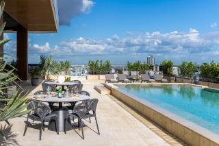 BlueMall Luxury Suites in Piantini by Homeclub - 0