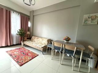 Mountain Mist - Parking - Fast Wi-Fi - 2 Balconies - 3
