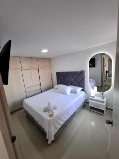 Nuevo, elegante y cómodo apartamento - 4