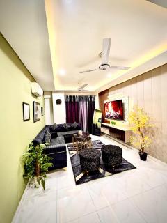 Zameen opal luxury apartments - 2