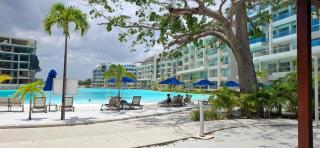 Pure Caribbean flair in a secured family resort - 5