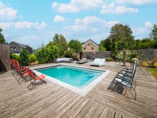 Luxury Villa with Pool - 9
