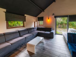 Luxury Villa with Pool - 8