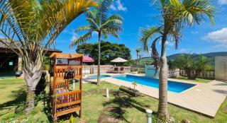 Casa Com Piscina e Hidro Bem Localizada - 9