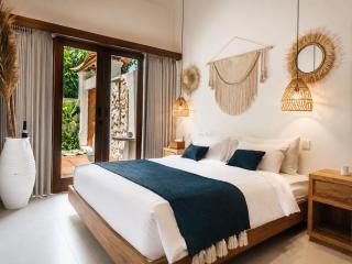Tenang - 3BR Pererenan Villa with Sunken Lounge - 6