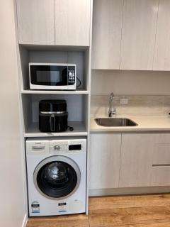 Dream House 5 - Auckland - 2
