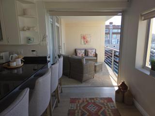 Quarter Deck 14 - Executive Condo with harbour & Ocean views - 4