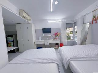 SR Service Apartment - 4