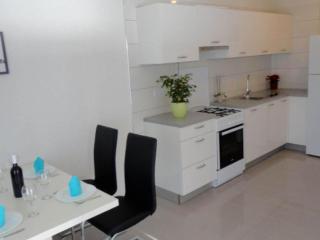 Paradise Apartments-Apartman with sea view and balcony 3 - 8